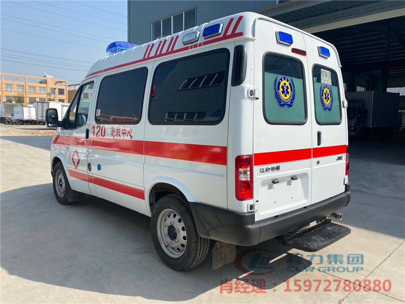 江铃特顺-监护型救护车